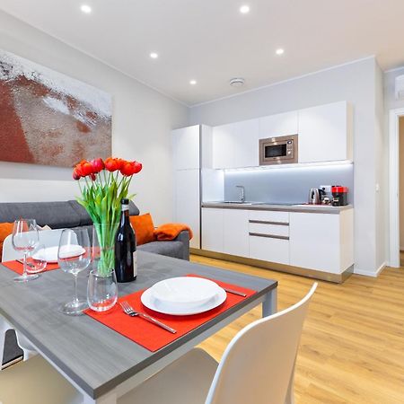 C8 Apartments Асти Экстерьер фото