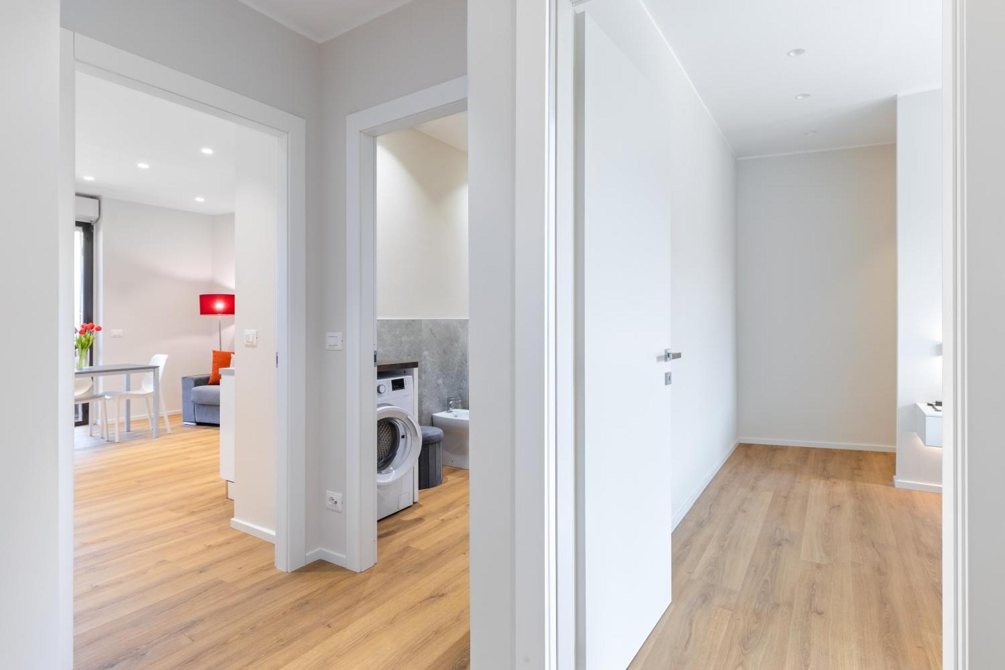 C8 Apartments Асти Экстерьер фото
