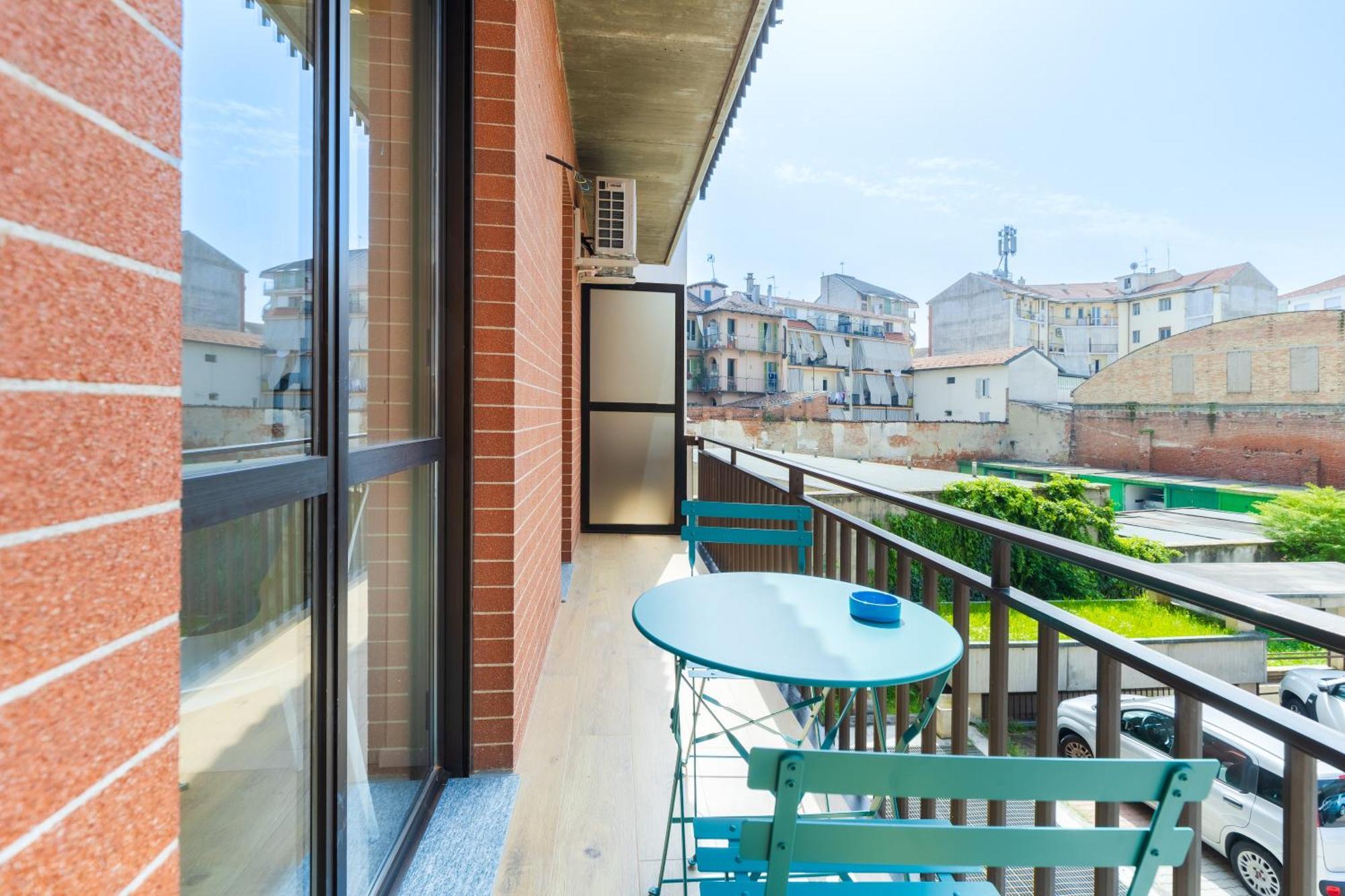 C8 Apartments Асти Экстерьер фото